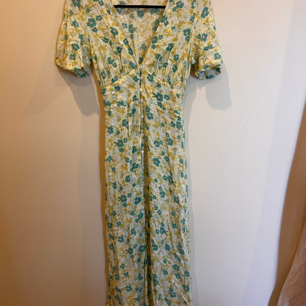 Billabong Floral Yellow Green V-Neck Maxi Dress